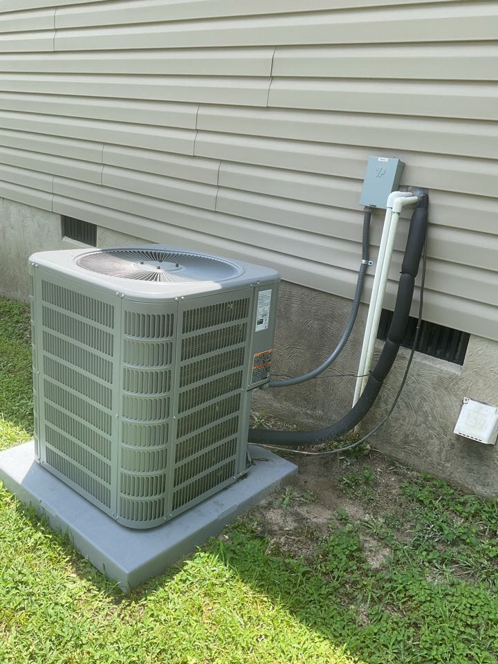New high efficiency heat pump split 10 year warranty
