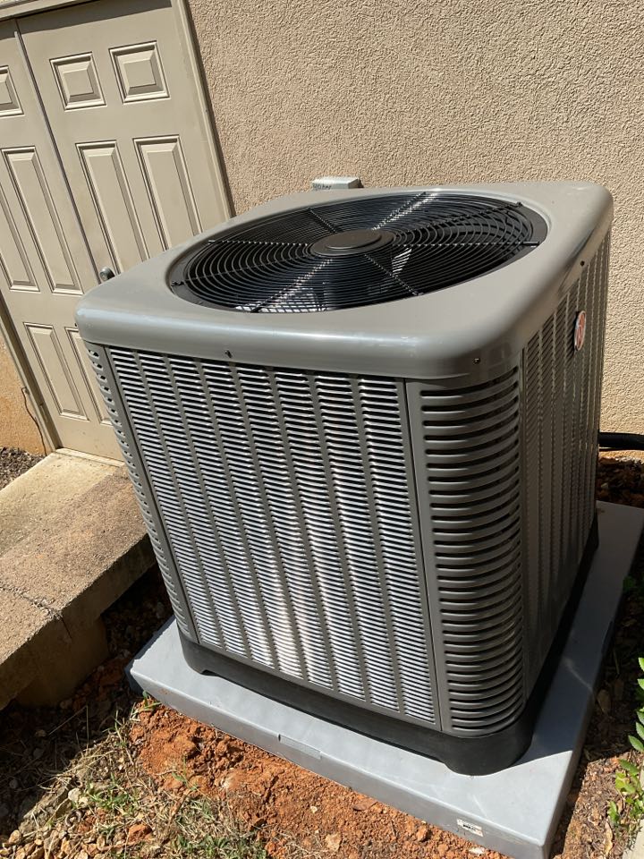 New high efficiency 2 stage heat pump split system installation 10 year warranty delivery 