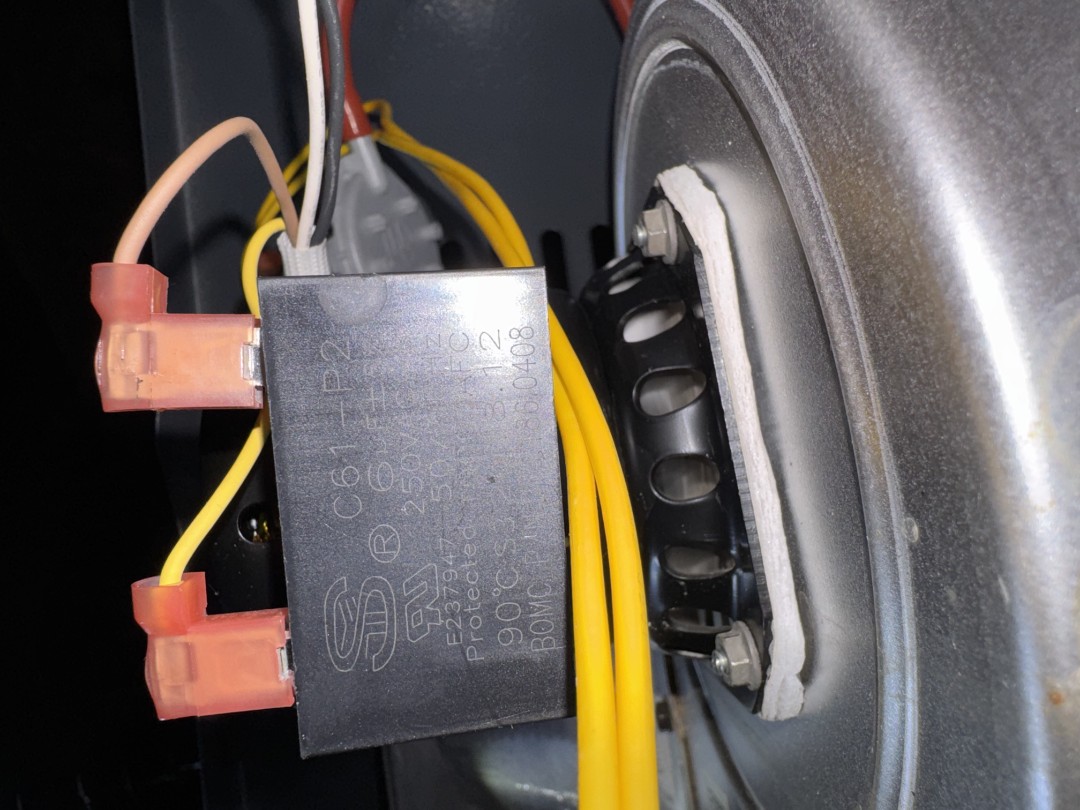 Goodman gas furnace service. heat maintenance. Baileys Comfort Services.