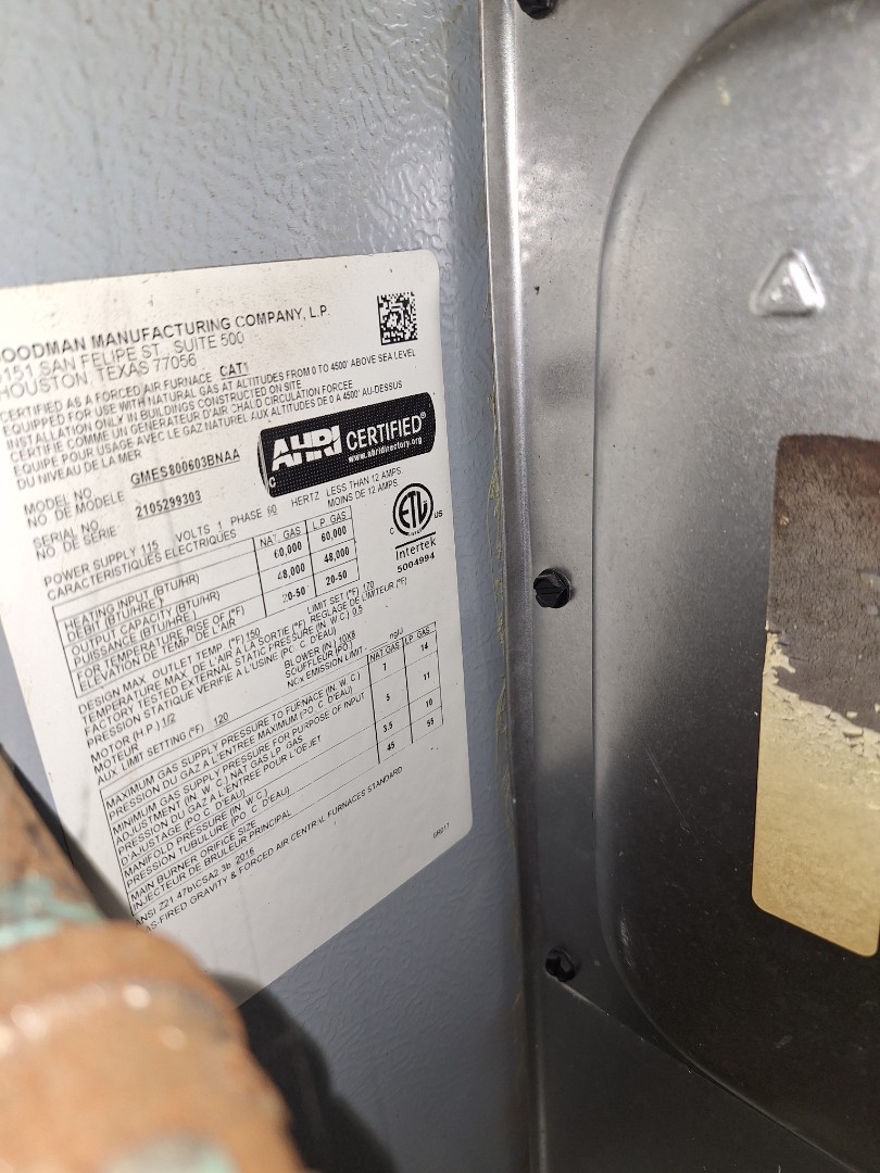 Goodman closet gas furnace heat maintenance. 