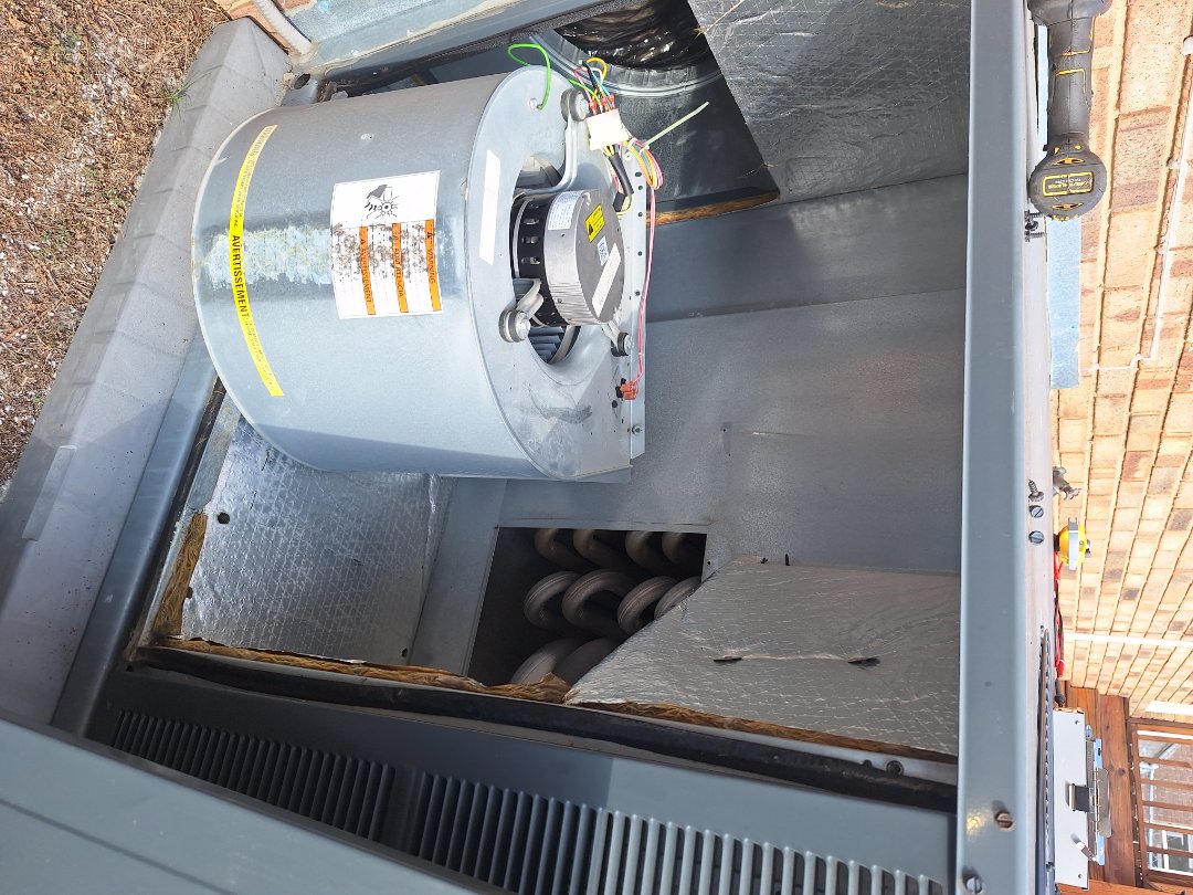 Goodman gas package unit heat maintenance.