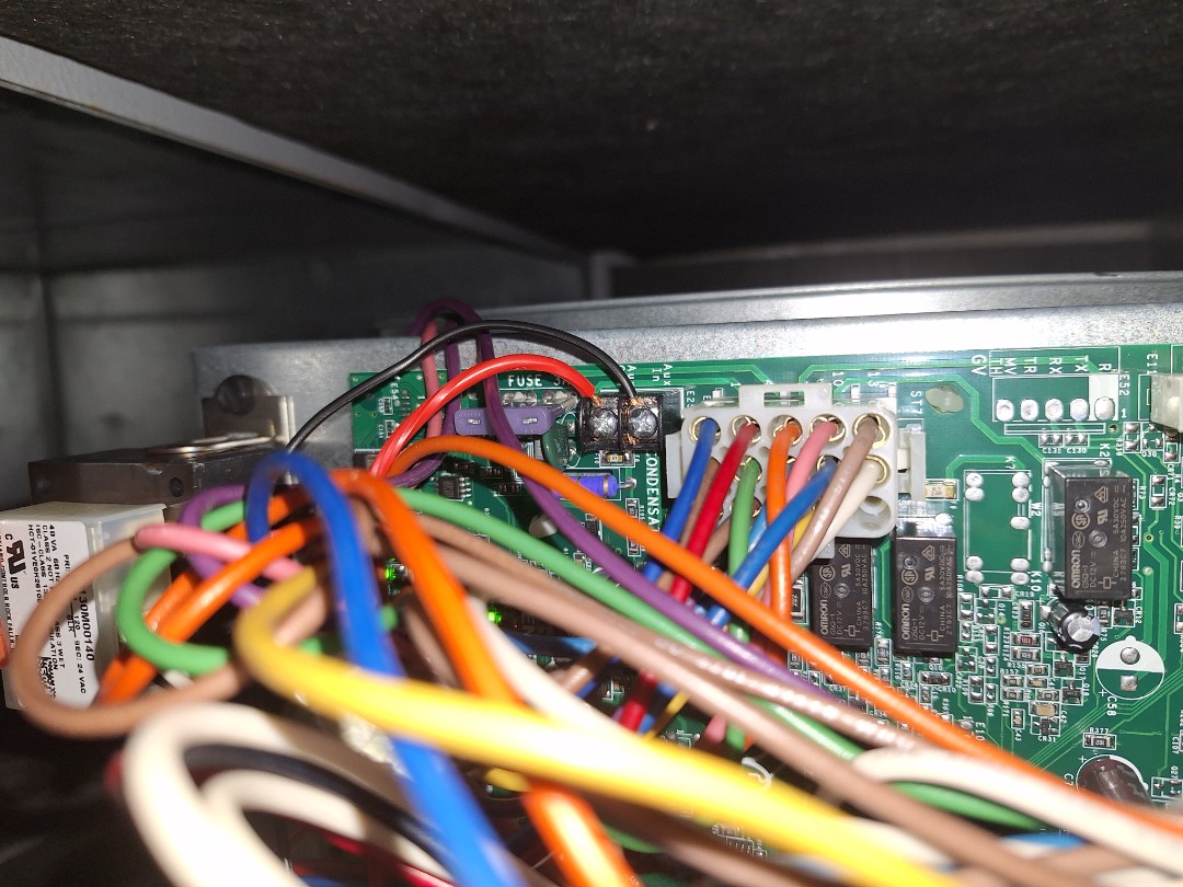 Goodman gas furnace maintenance 