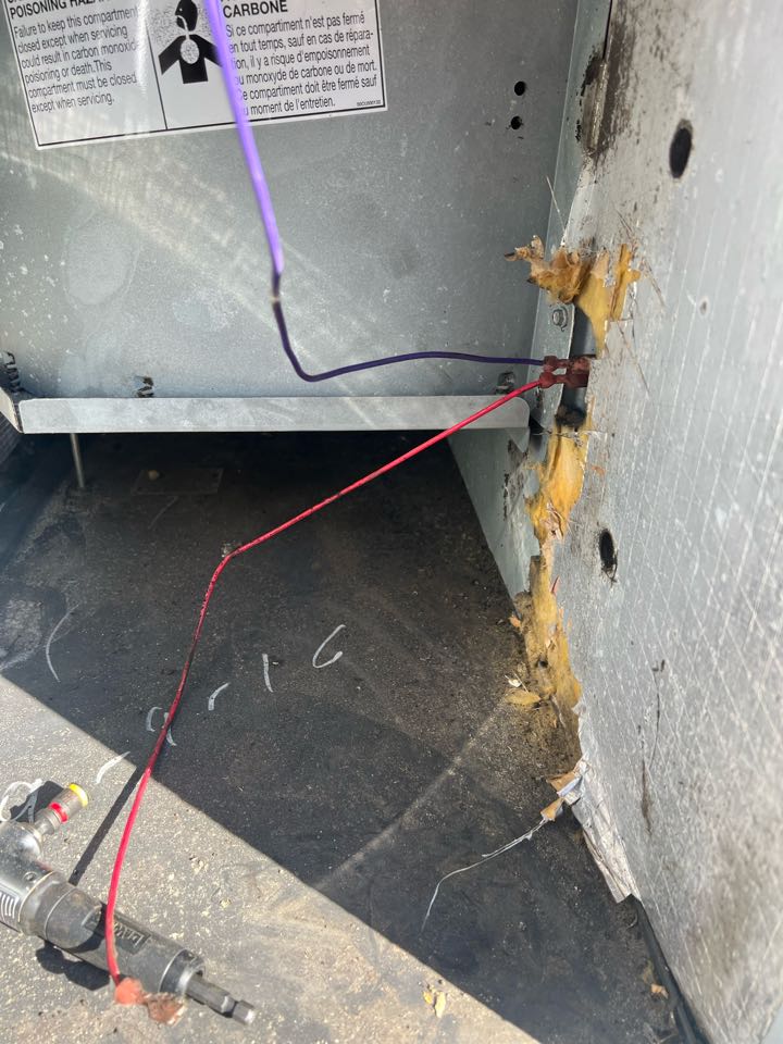 Heat maintenance on carrier gas pack.