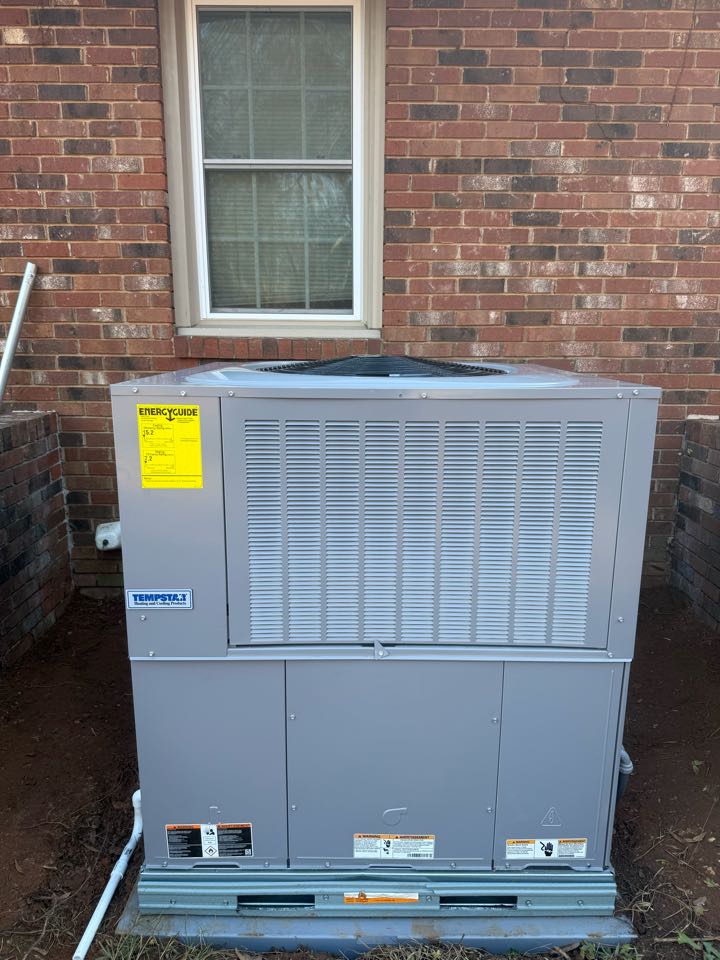 4 Ton Tempstar Heat Pump Package Unit!