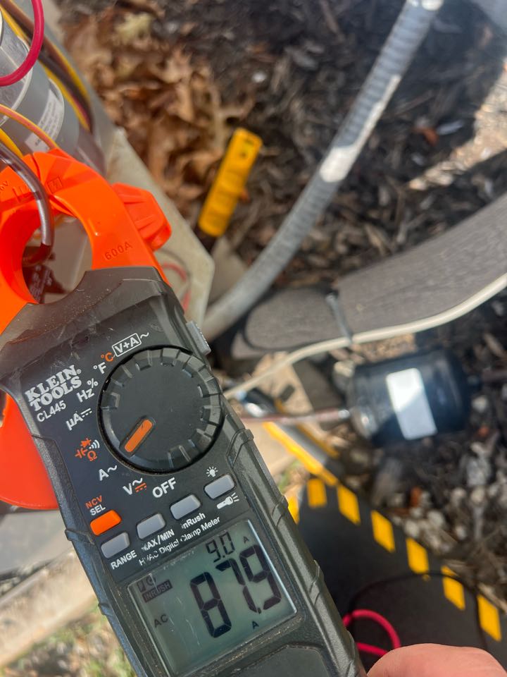 Heat maintenance on Nordyne heat pump.