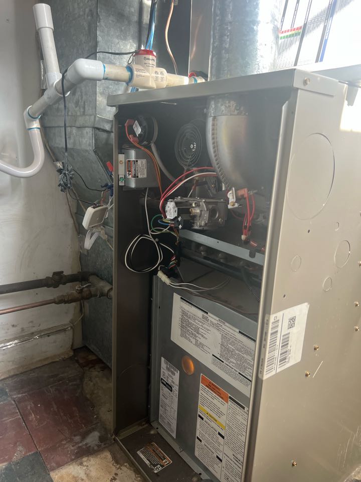 Heat maintenance on carrier furnace.