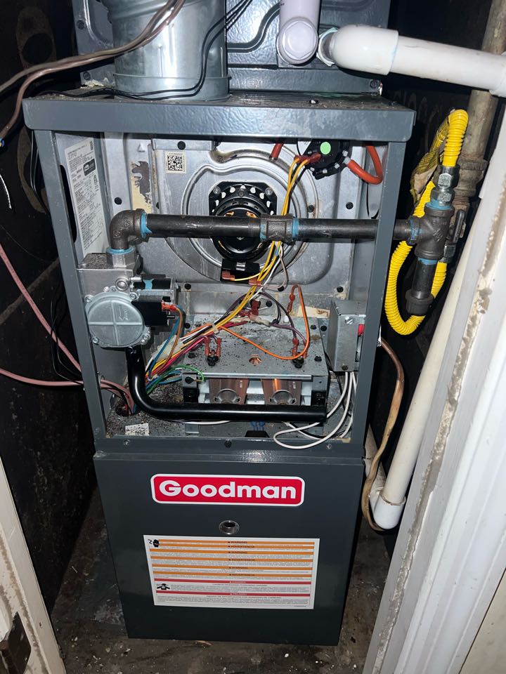 Heat maintenance on Goodman furnace.