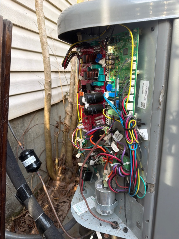 Rheem airhandler and heat pump. heat maintenance 