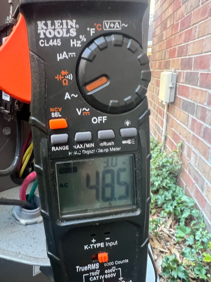 Heat maintenance on Lennox heat pump.