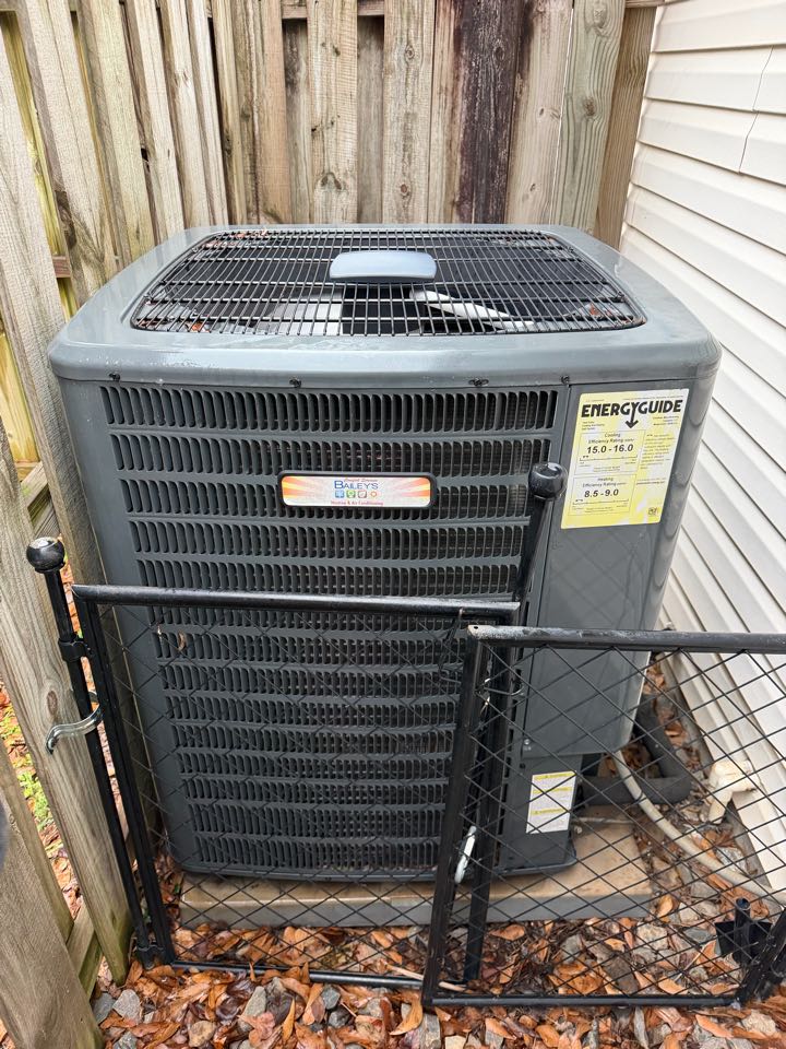 Heat maintenance on Goodman heat pump.