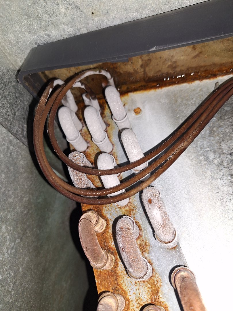 goodman ac leak