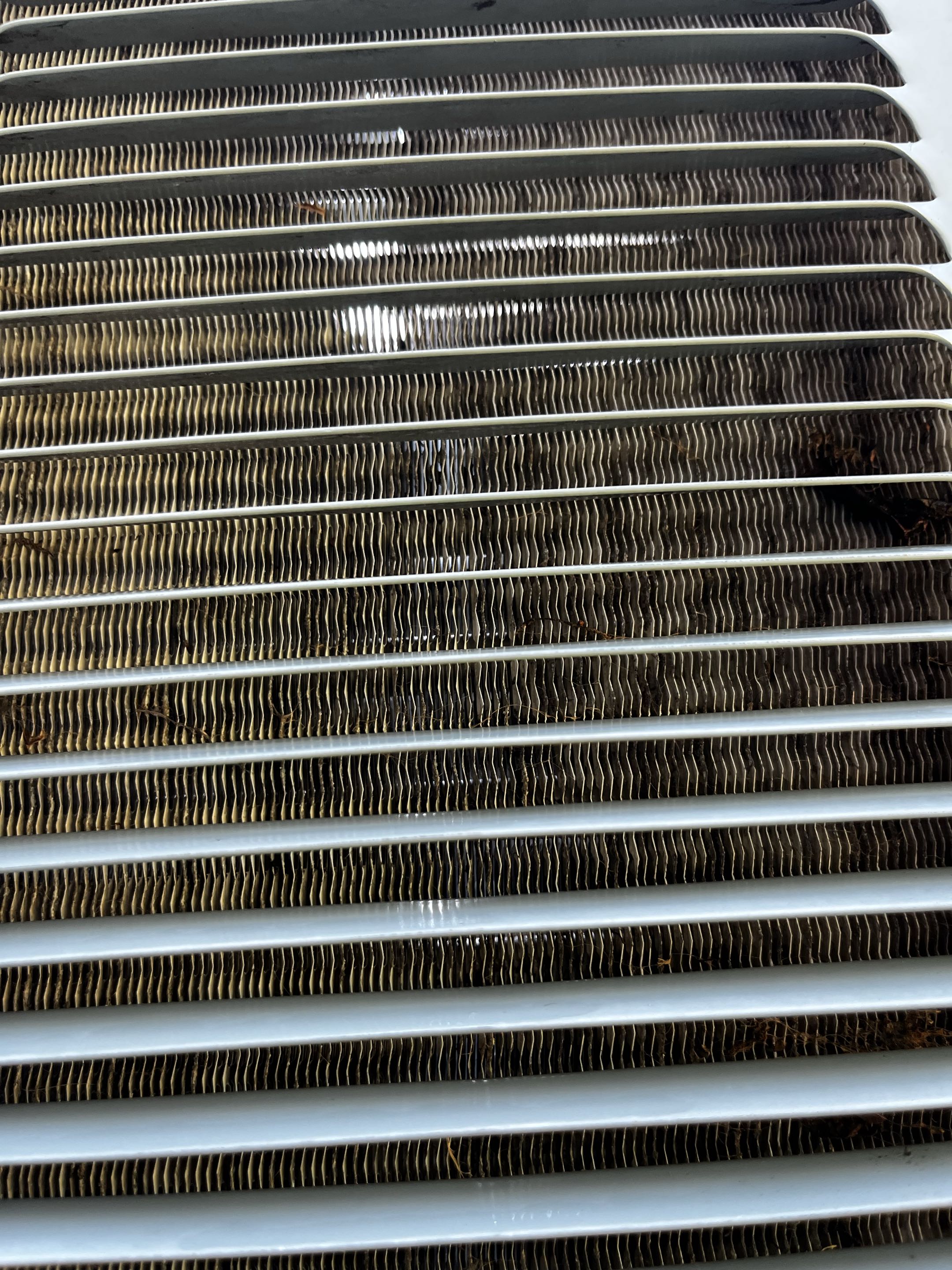 GE and Rheem heat pump air conditioning repair and coil cleaning. 