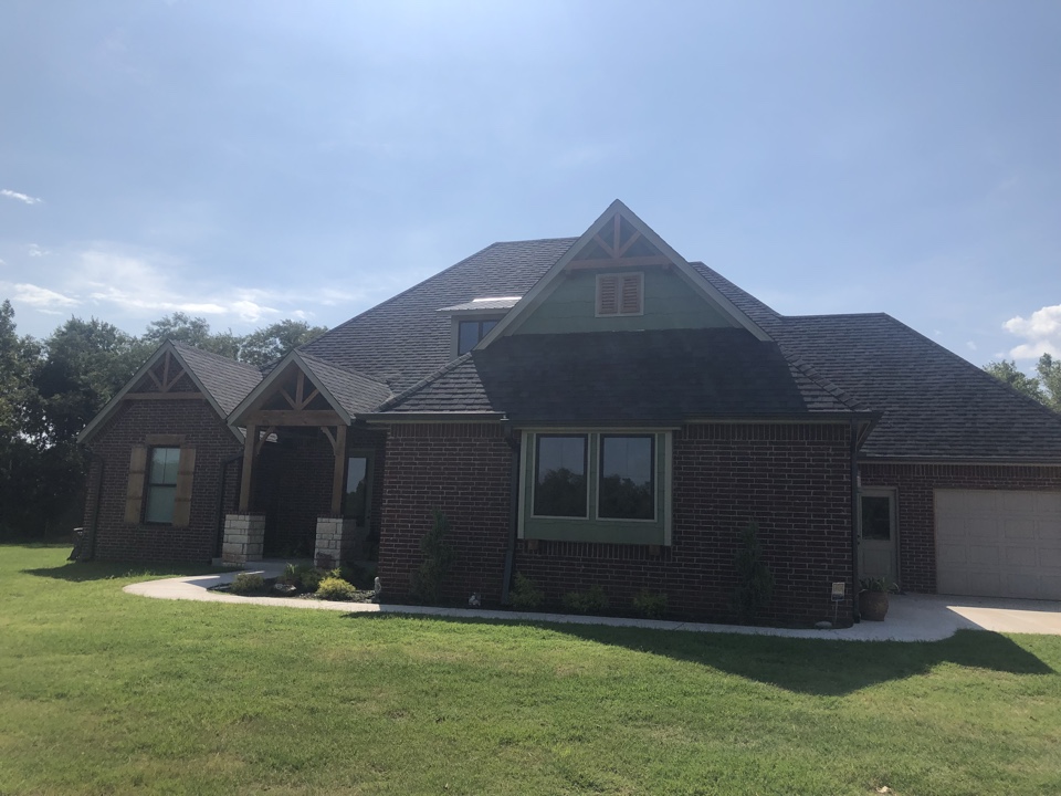 Blanchard, OK - These hardworking folks just purchased this great home but unfortunately it came without gutters. They called us and now they have the gutters to help protect their foundation. Blanchard, OK - These hardworking folks just purchased this great home but unfortunately it came without gutters. They called us and now they have the gutters to help protect their foundation.