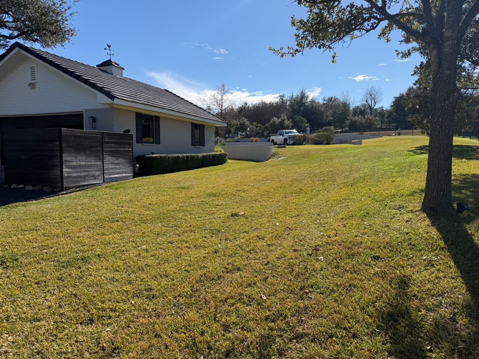 Austin, TX - We will be installing this LawnPop artificial turf, putting Green in Westlake. This Austin, Texas homeowner will have kids playing and practicing on their new putting green.  