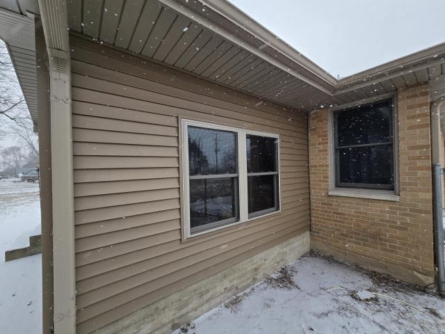 residential siding and window replacement Elgin residential siding and window replacement Elgin
