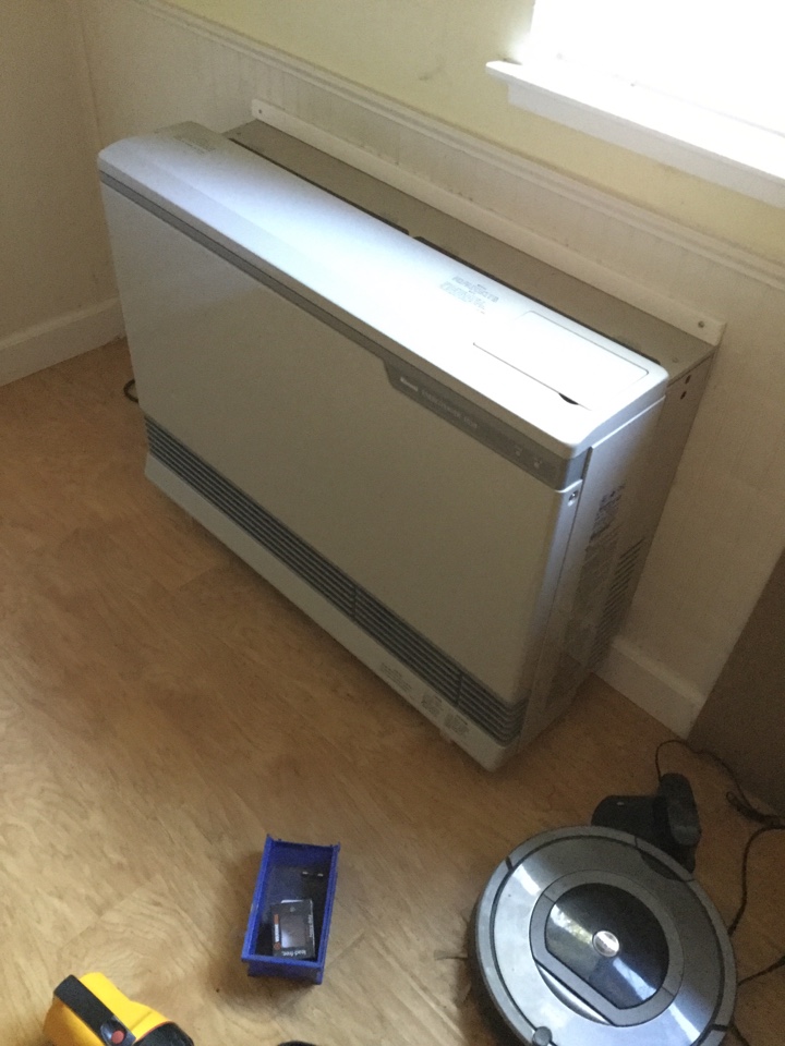 Los Gatos, CA - Repaired a broken wall heater. Los Gatos, CA - Repaired a broken wall heater.