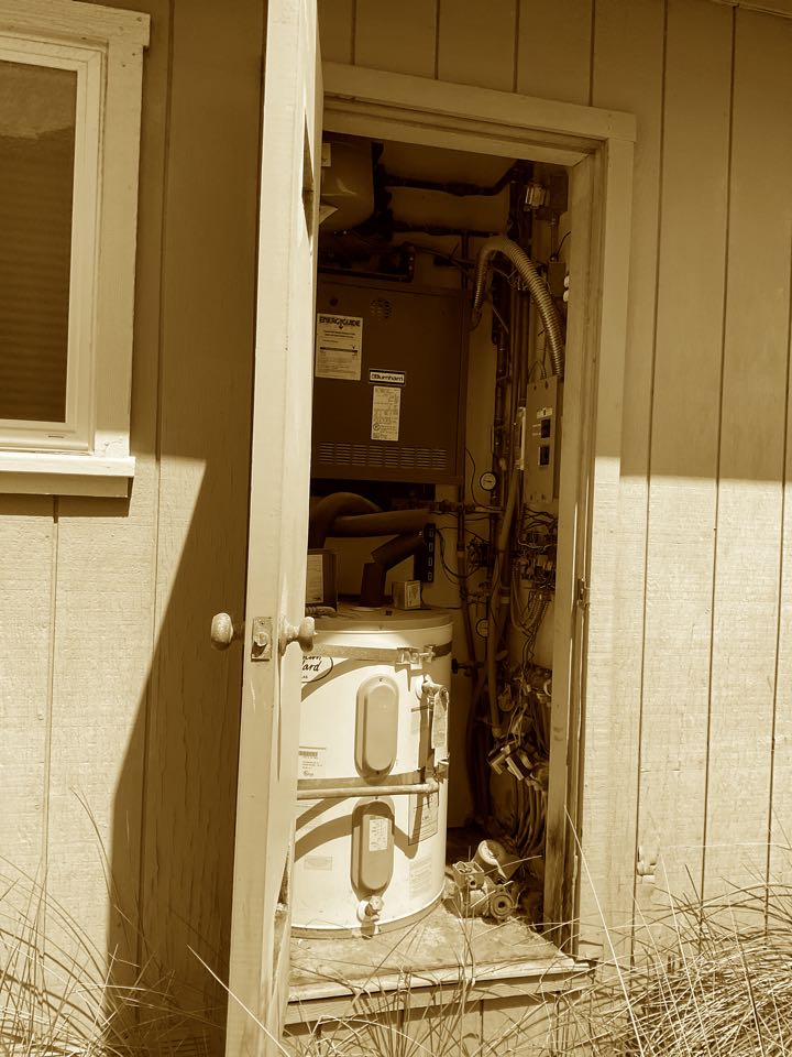 Watsonville, CA - Serviced hydronic heating system. Watsonville, CA - Serviced hydronic heating system.