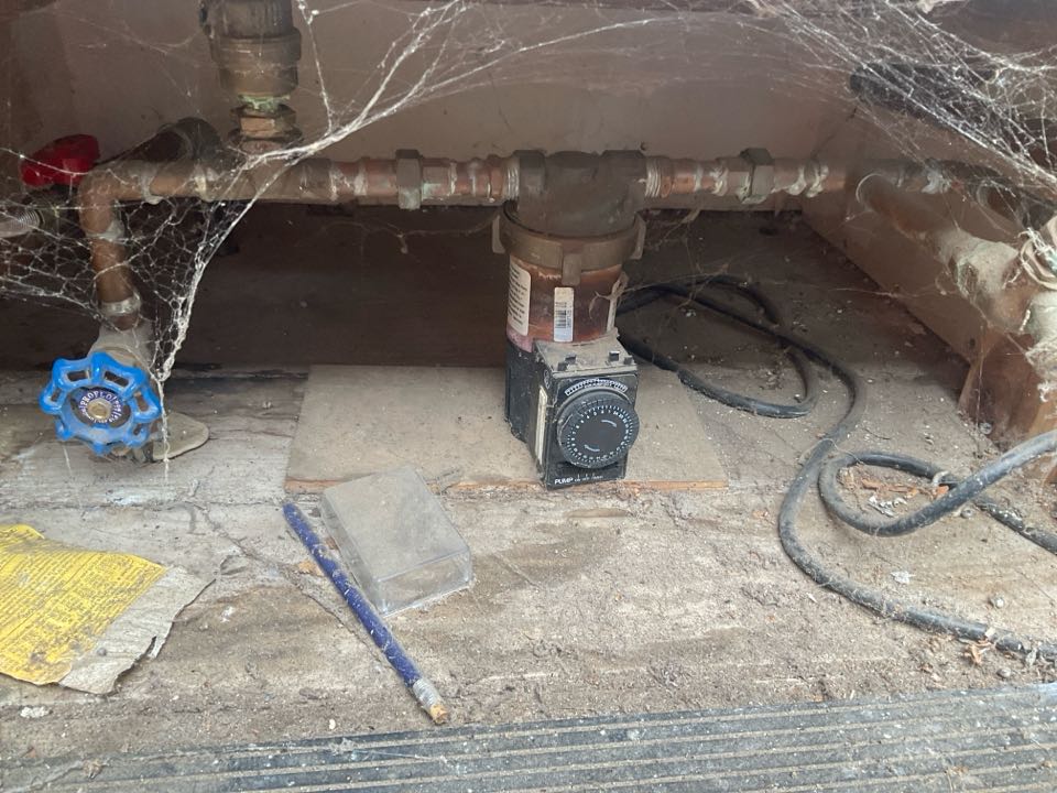 Checked recirc pump