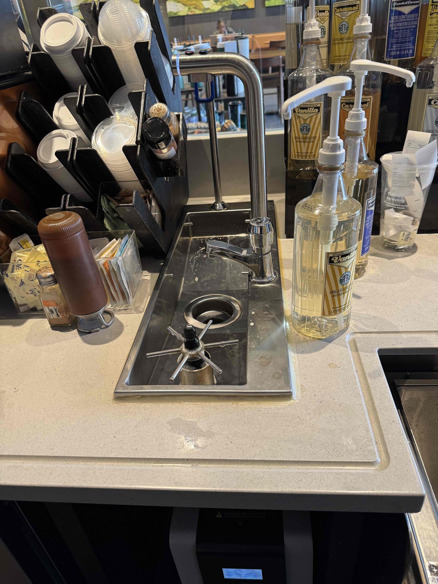 Upon arrival, I identified that the right bar sink's Marco was unplugged. I promptly plugged it in and allowed it to complete its cycle. After ensuring it was functioning correctly, I verified that the sink was operating as intended. I completed the task efficiently and signed for the job with Jetica, confirming the successful resolution of the issue.