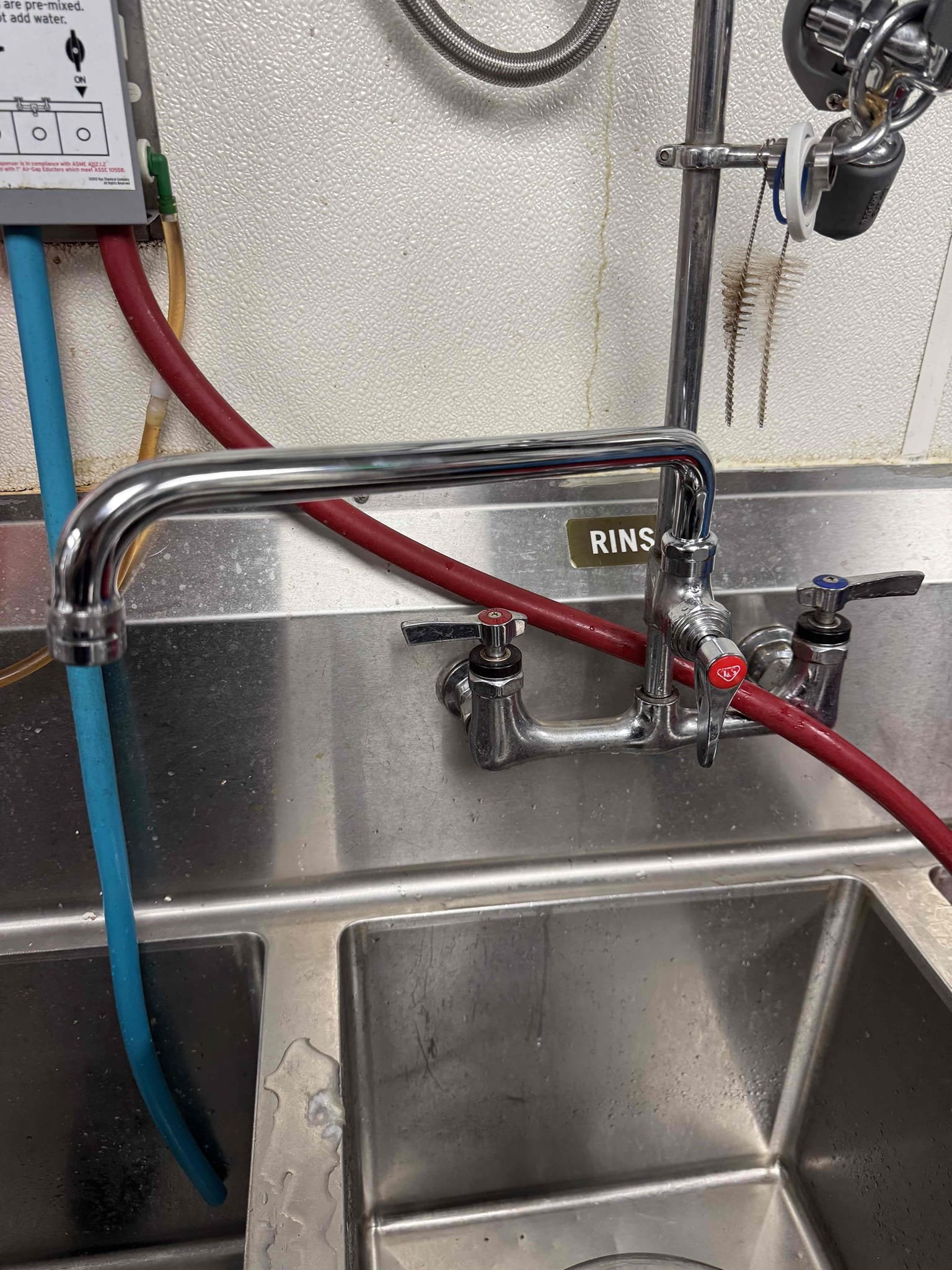 Upon inspection, I identified a persistent leak originating from the faucet spout of the composite sink. To resolve this issue, I carefully removed the existing spout and installed a new Krown 12” faucet spout. The new installation was precise, ensuring a perfect fit and alignment. Post-installation, I tested the faucet to confirm that the leak was completely eradicated and that the spout functioned smoothly. The composite sink now boasts a reliable and aesthetically pleasing faucet, free from any leaks.