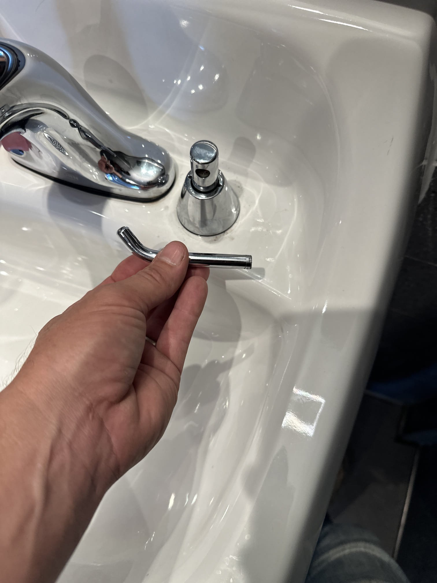 Upon inspection, the soap dispenser in the bathroom was found to have a broken spout. This in-sink dispenser required immediate attention. To ensure the store had a functional bathroom, I relocated the working soap dispenser from the left bathroom to the right bathroom. Consequently, the left bathroom is currently out of order. I confirmed that a work order for new soap dispensers has been placed, and I provided a small bottle of Method soap for immediate use. The store is awaiting the new dispensers from their order catalog. I signed off for Autumn, ensuring the right bathroom remains operational while the left is temporarily unavailable.