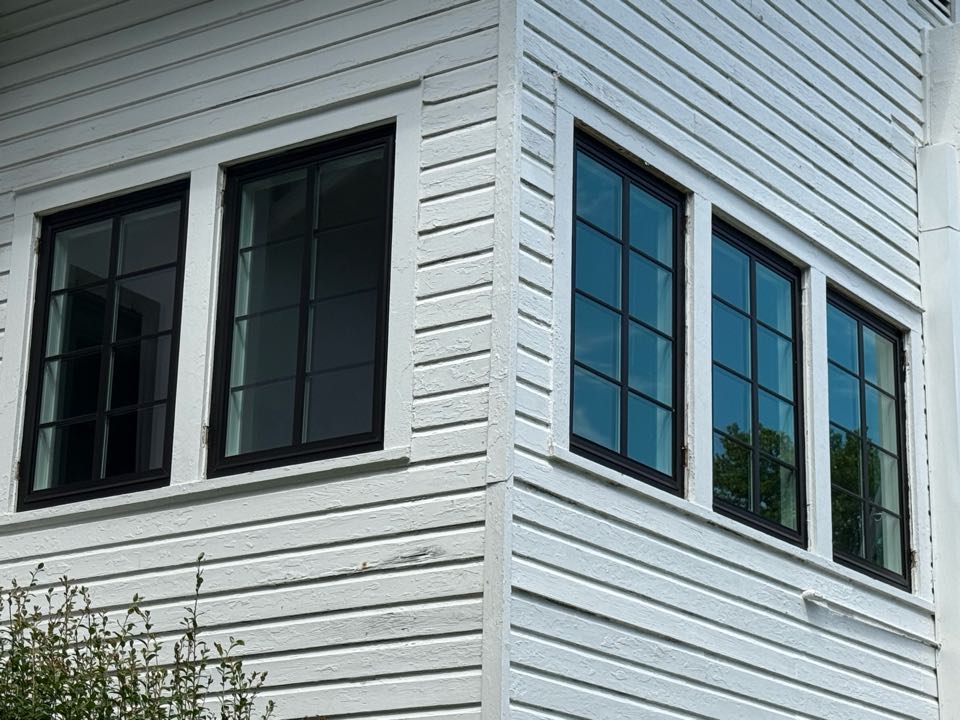 Installed 5 Vinyl Windows