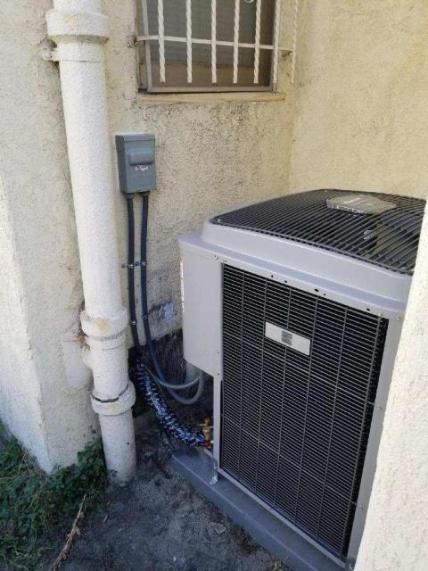 Los Angeles, CA - Replaced a condenser, coil, and furnace in the city of Los Angeles, CA. Los Angeles, CA - Replaced a condenser, coil, and furnace in the city of Los Angeles, CA.