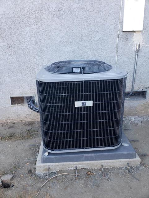 Los Angeles, CA - Replaced a condenser and coil. Installed a new gas furnace, and replaced the ducts in the cit of Los Angeles, CA. Los Angeles, CA - Replaced a condenser and coil. Installed a new gas furnace, and replaced the ducts in the cit of Los Angeles, CA.