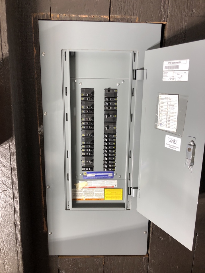 Miami, FL - Installed new panel board in Kendall Miami, FL - Installed new panel board in Kendall