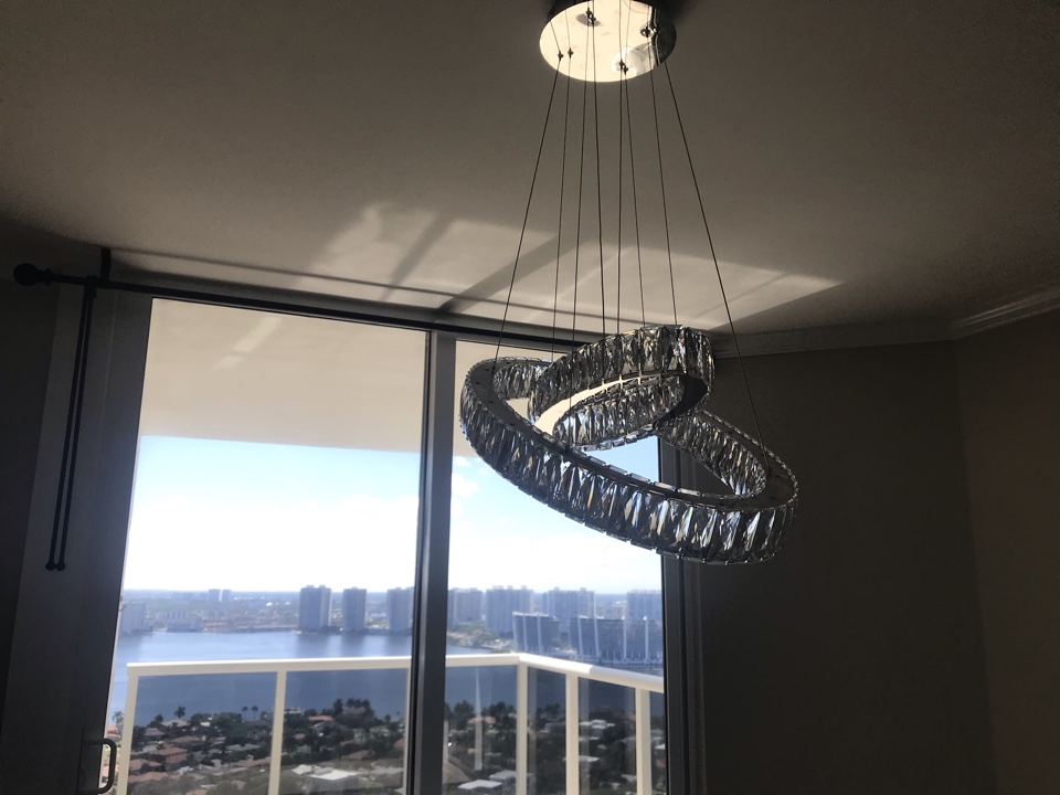 Installed 3 chandeliers. Installed 3 chandeliers.