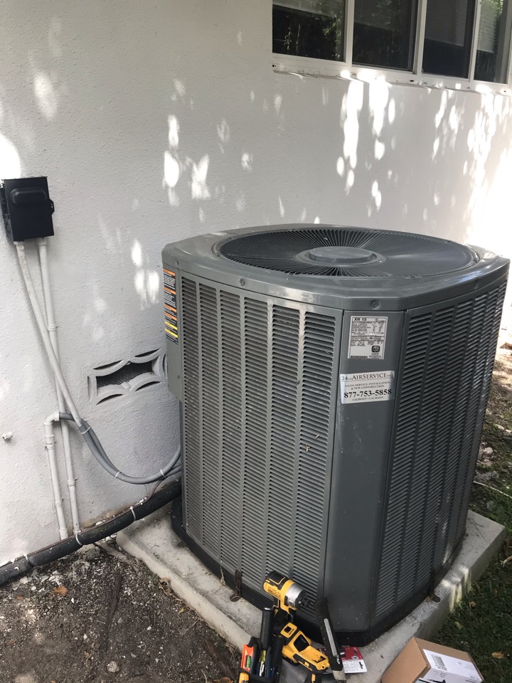 ESR electricians were able to fix the problem concerning the electrical for the A/C unit.