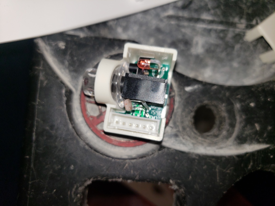 Coral Gables, FL - Repaired light fixture. Coral Gables, FL - Repaired light fixture.