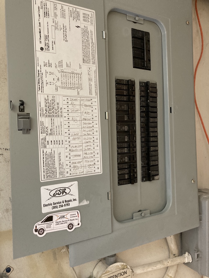 Miami, FL - Installed new electrical panel and electrical service Miami, FL - Installed new electrical panel and electrical service