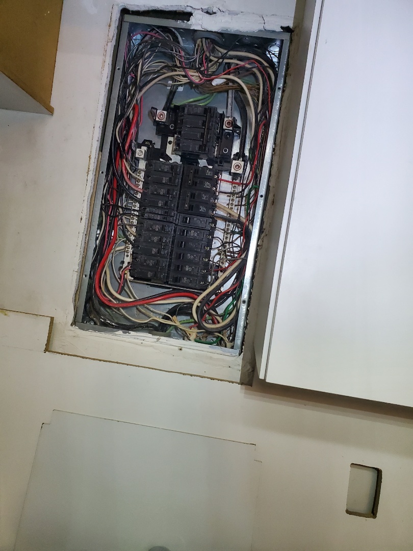 Inspection on circuit breaker. Inspection on circuit breaker.