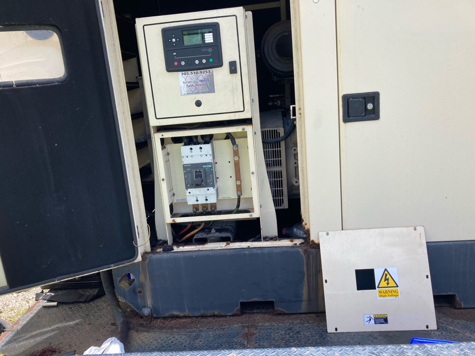Pompano Beach, FL - Connecting generator for storm power Pompano Beach, FL - Connecting generator for storm power