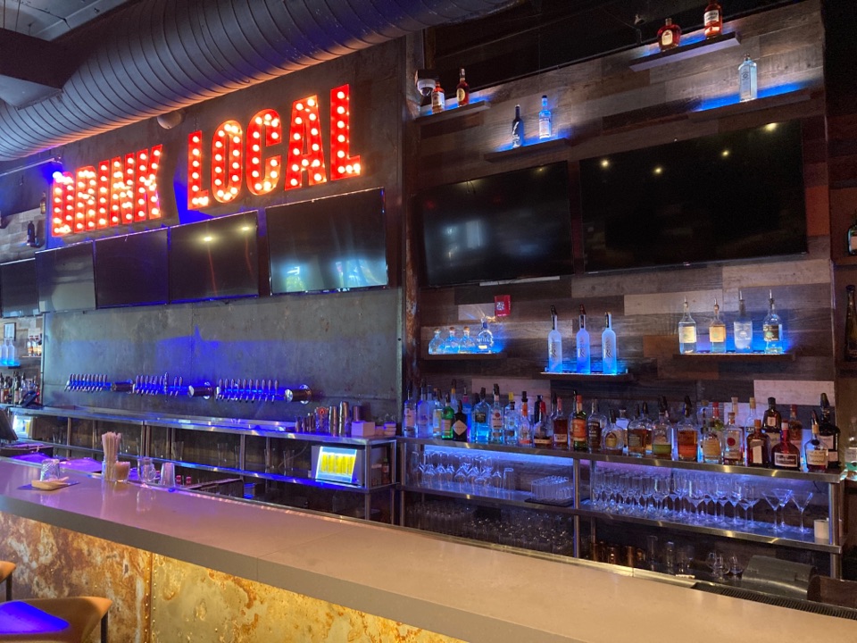 Repairing bar lights