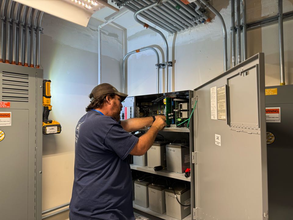 Preventive maintenance on a lighting inverter.installed new control boards in it. Baker hospital Naples Fl.