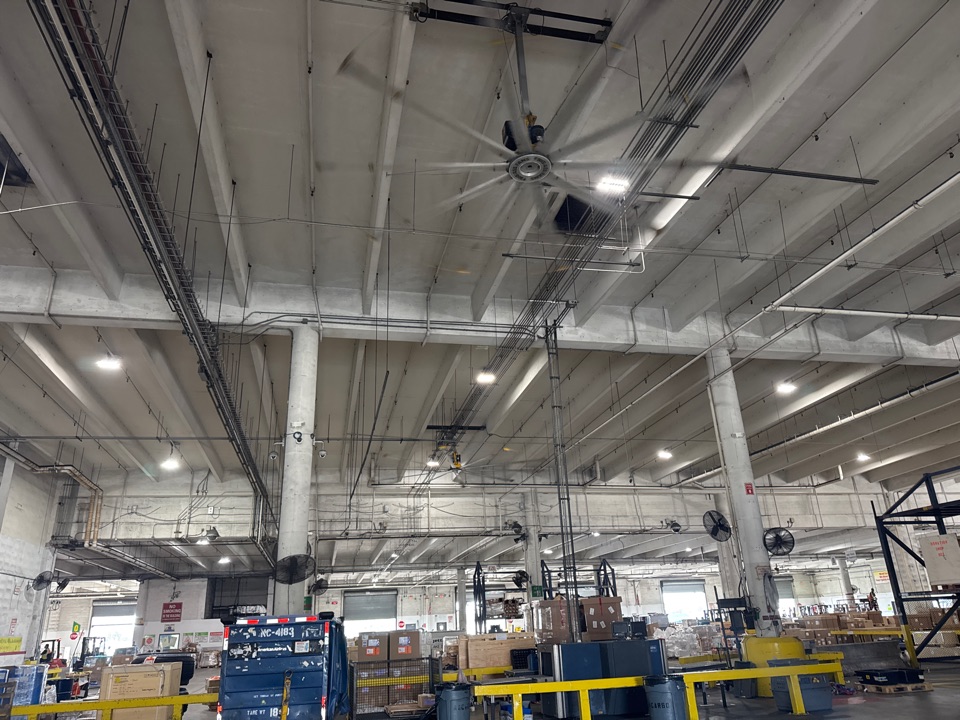 Miami, FL - Repairing BiG ass fans . Motor replacement and preventative maintenance.