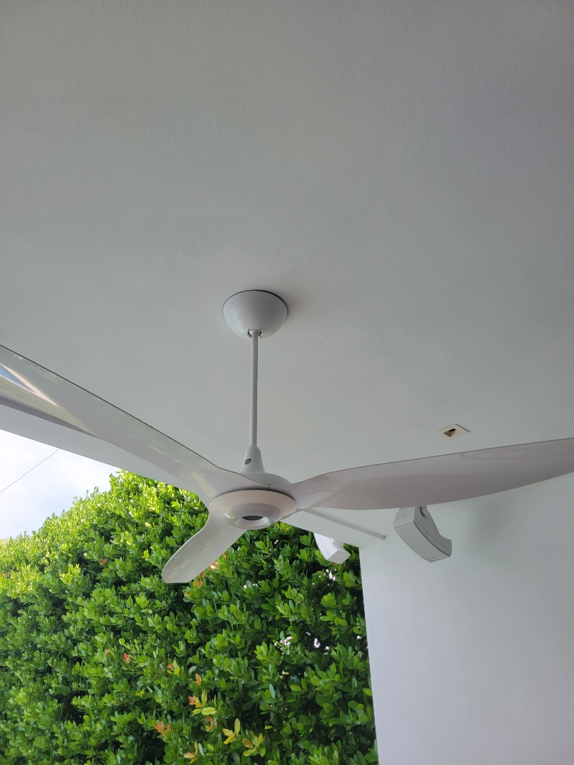 Coral Gables, FL - 2 Haiku fans not working in customers house in Key Biscayne  , Fl. Did diagnostics talked to tech support. motors in fans are not working need to be replaced 