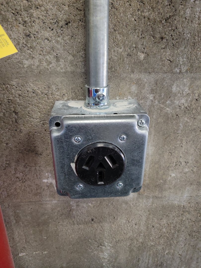 Miami, FL - installed  new circuit for forklift charger in united refrigeration in Pinecrest 