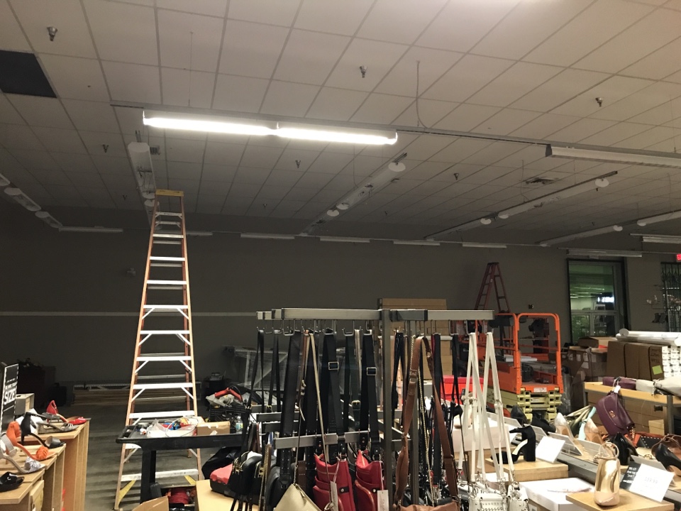 Pinecrest, FL - Hanging lights at DSW Pinecrest, FL - Hanging lights at DSW