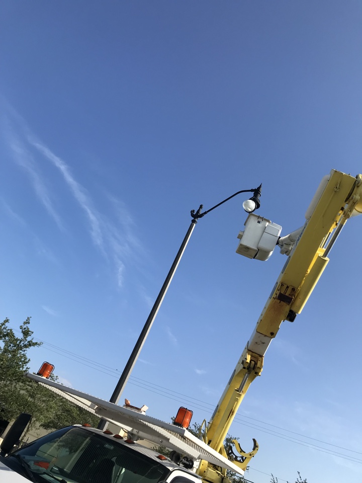 Repairing all lights and parking lot of Read warehouse