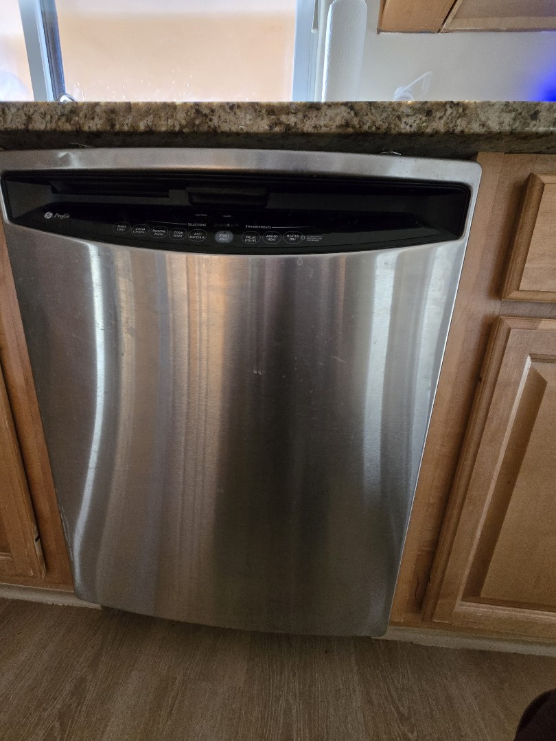 I was called to a home to repair a GE dishwasher that was not finishing cycles. Upon inspection, I found that the main control board had failed. I replaced the board and the dishwasher is now working properly.