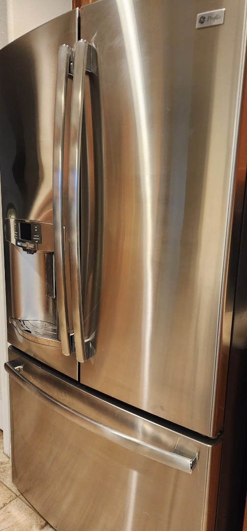 LG refrigerator in Terra Vida is not dispensing ice and water properly. I replaced the dispenser Electronics