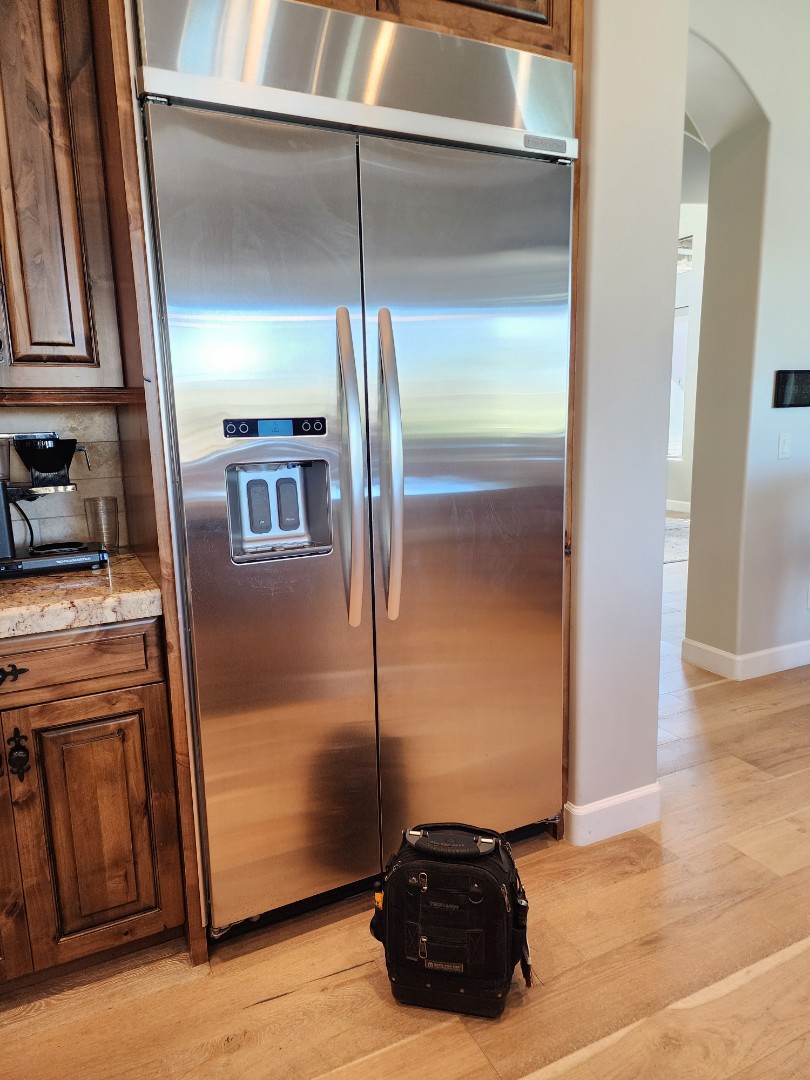 Scottsdale, Arizona.
A KitchenAid built-in refrigerator was experiencing a water leak on the floor. Upon inspection, I discovered a frozen drain trough. Using a steamer, I carefully thawed and cleared the obstruction. This resolved the water leak issue, ensuring the refrigerator operates efficiently and preventing further water damage. The appliance is now functioning correctly, with no signs of leakage. The customer was pleased with the quick and effective resolution of the problem.