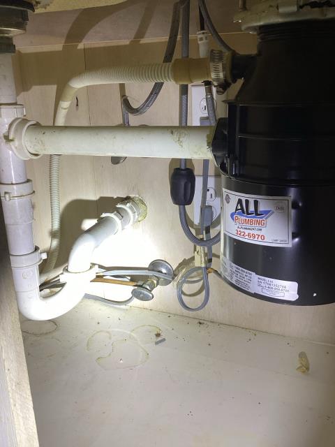 Monroe, LA - Cleared a clogged kitchen sink and removed buildup causing the stoppage. Tested for proper drainage before completion.