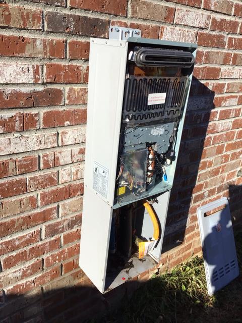 Monroe, LA - Installed a tankless water heater and checked the system for proper operation.