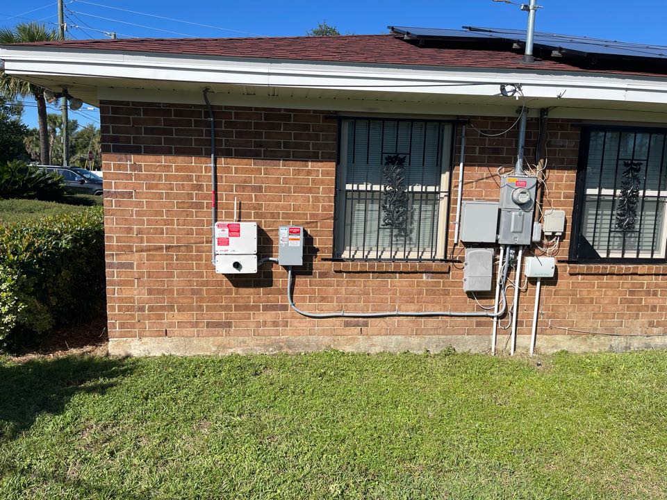 Florida solar panels great installation for my mom