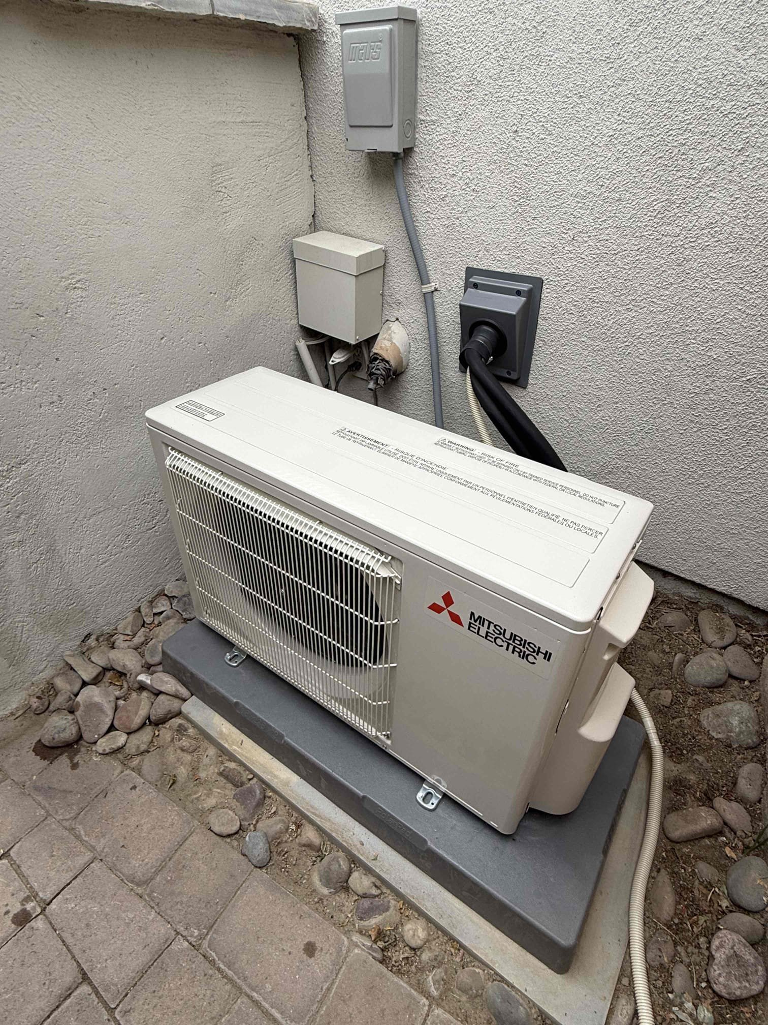 Installing 1- ton ductless mini split in casita. Job complete.