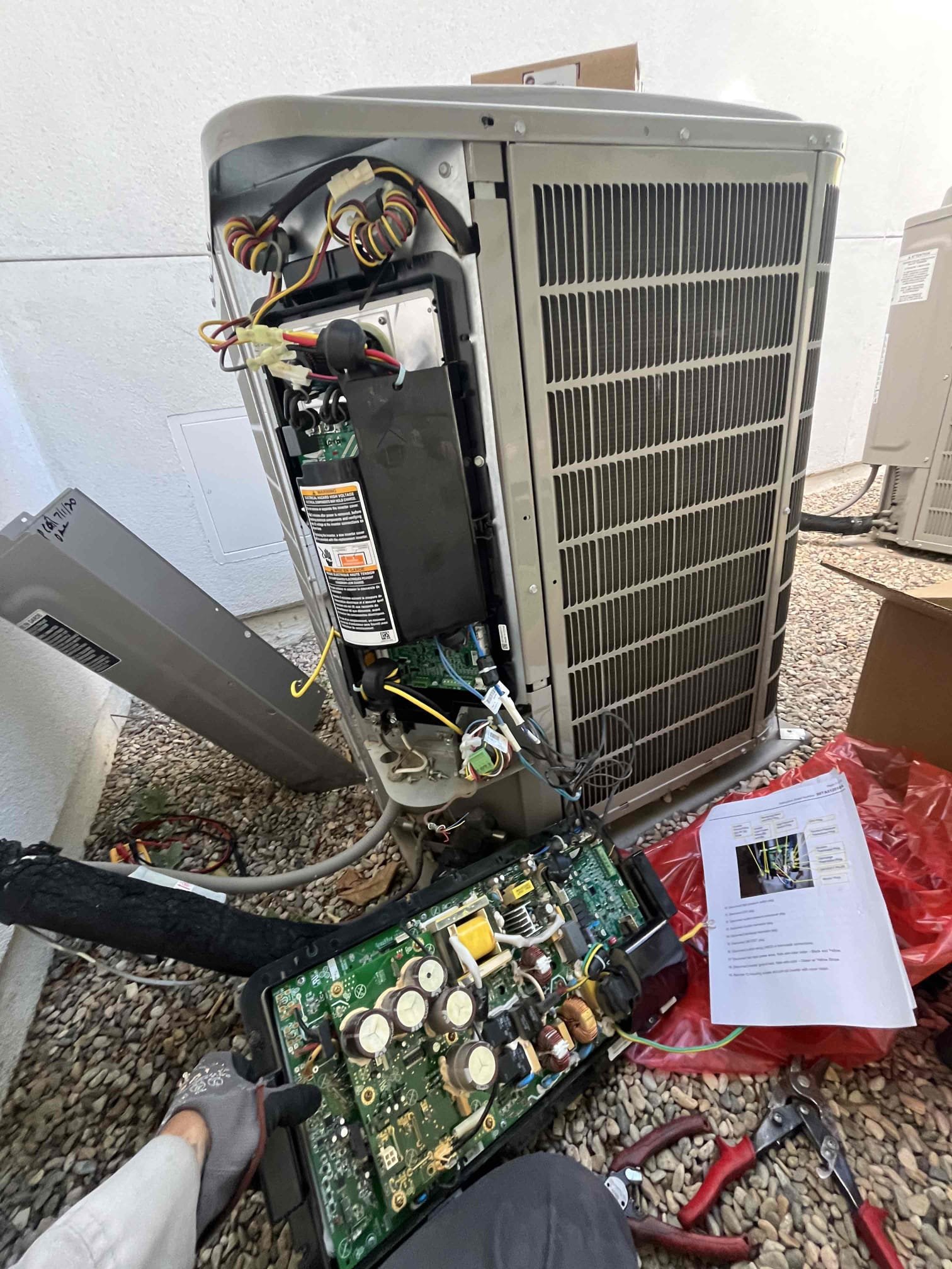Palm Springs, CA - 🛠️🛠️
Unit SN ****E20751
Master bedroom 

Replacing OEM communicating board and inverter drive
Carrier communicating system

Before repairs check for any electrical shortages that may cost inverter drive to short out
Check compressor verified plug, and windings weren’t grounding

Installed circuit boards program and properly commission to equipment
Cycle system on cool and verified system operation
Check fan motor, compressor, amps, and refrigerant pressures.

✅
System is now cooling properly and within limits
